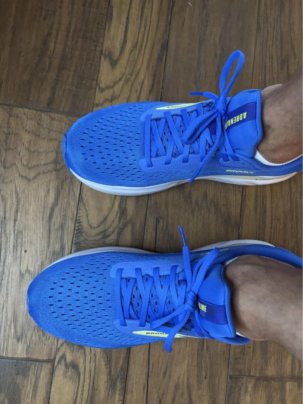 NIB Brooks Adrenaline GTS 24 Running Shoes